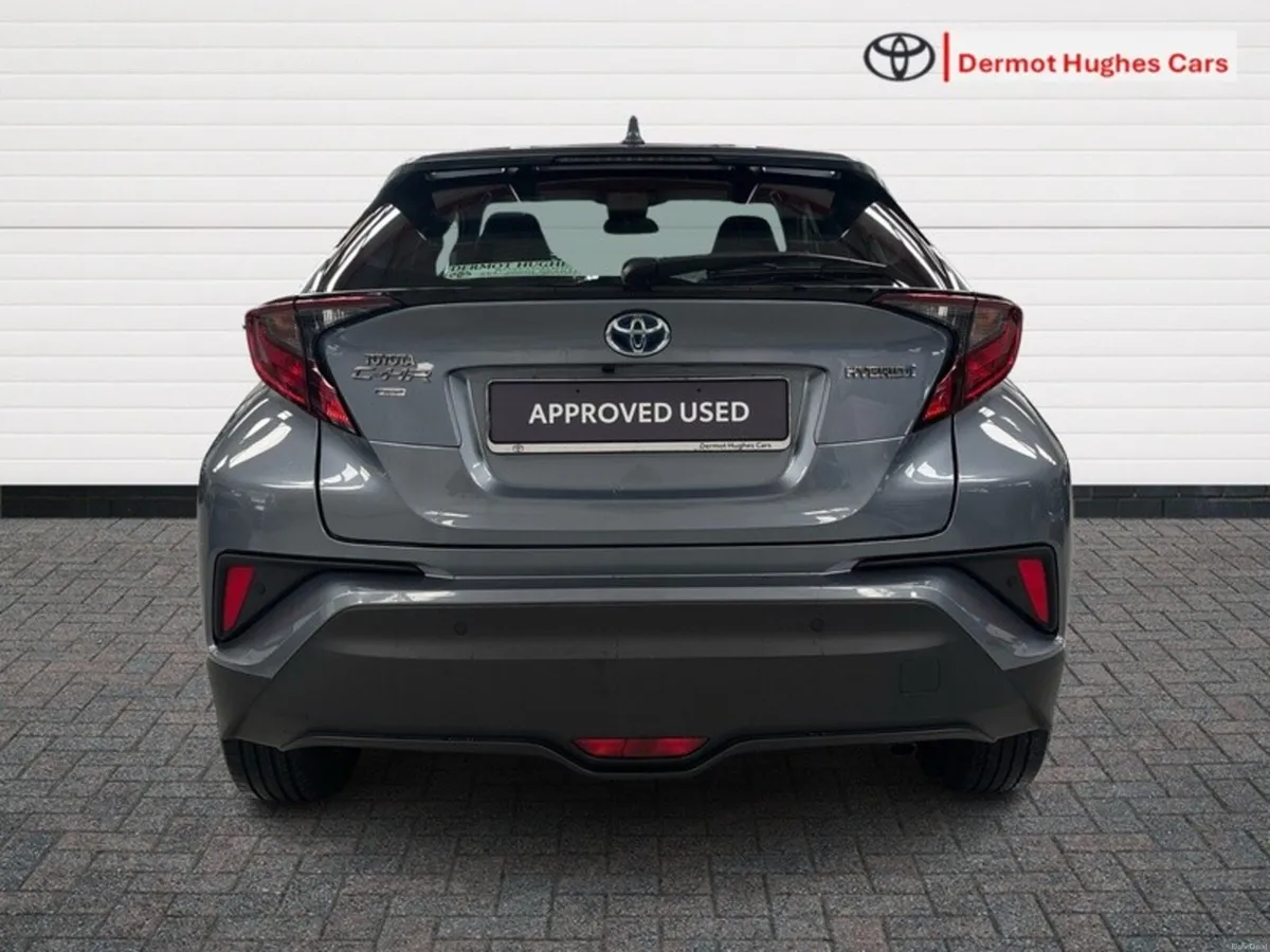 Toyota C-HR HYBRID LUNA 4DR AUTO - Image 4