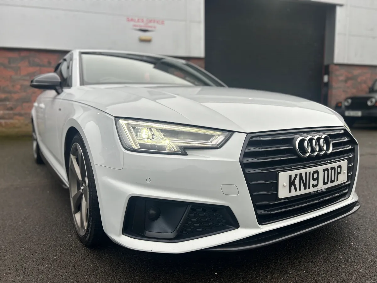 😍White Audi A4 Black Ed S Line 190bhp 2019 - Image 2
