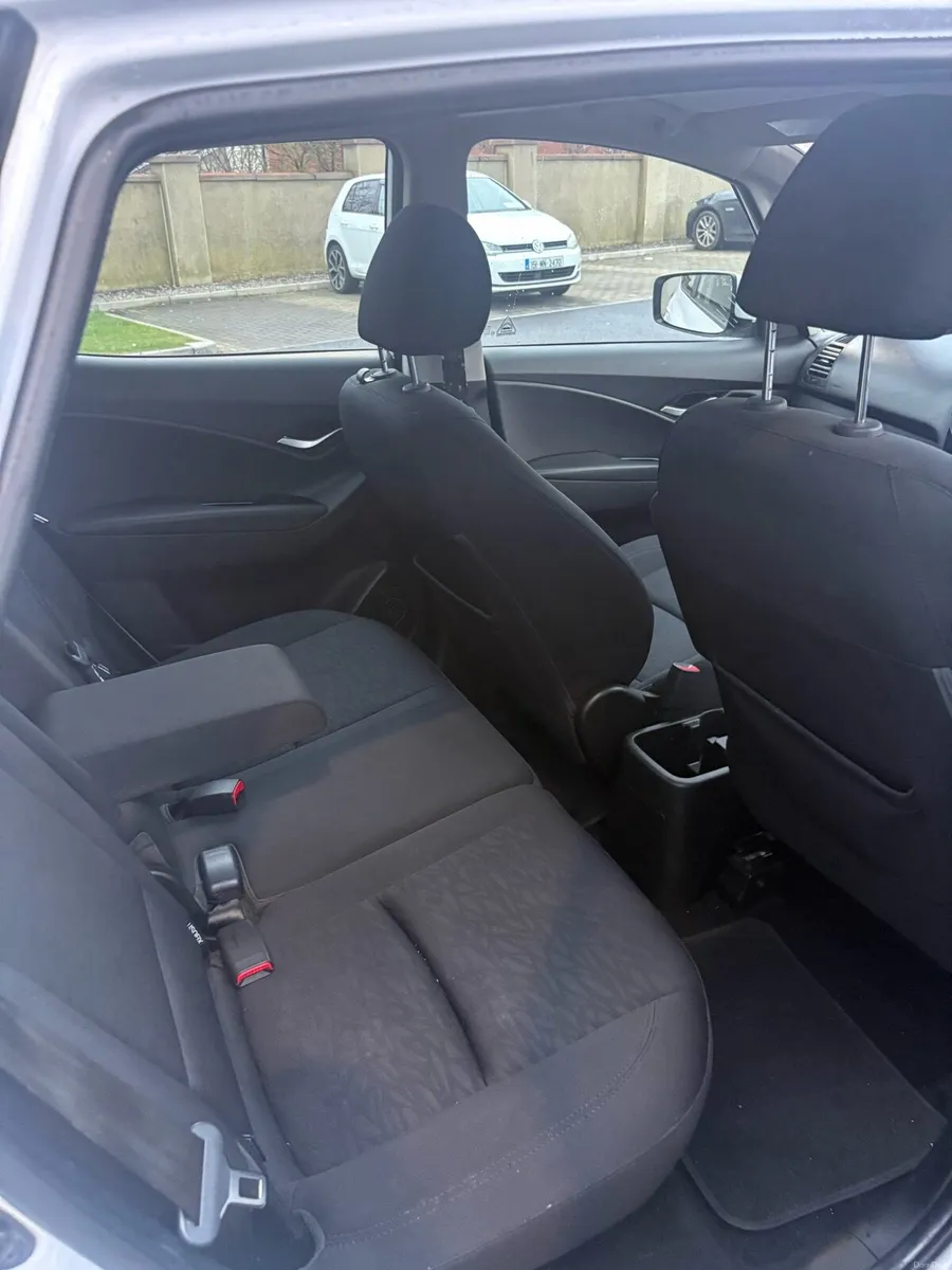 hyundai ix20 - Image 4