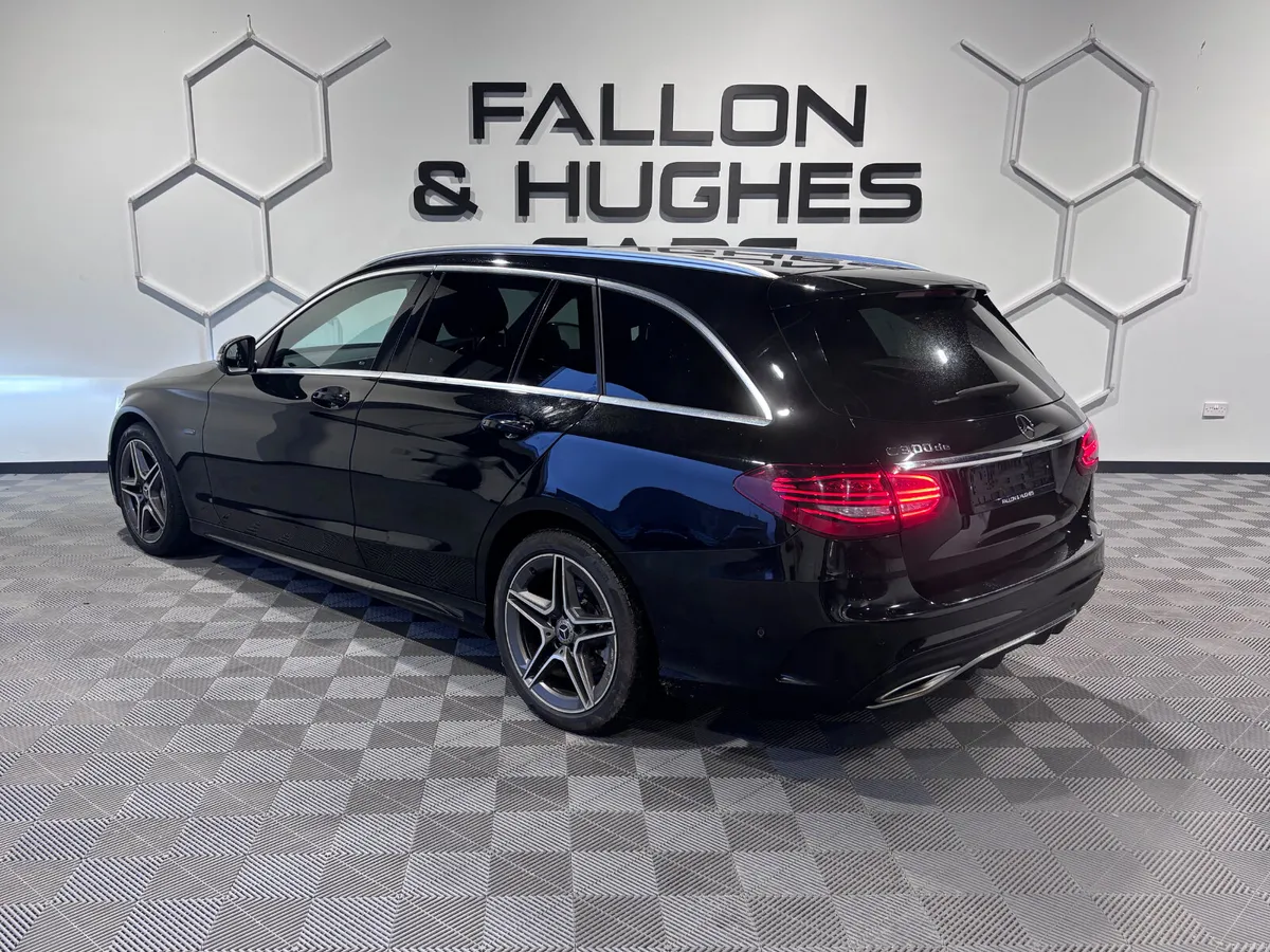 MERCEDES-BENZ C CLASS 300DE AMG LINE  ESTATE - Image 4