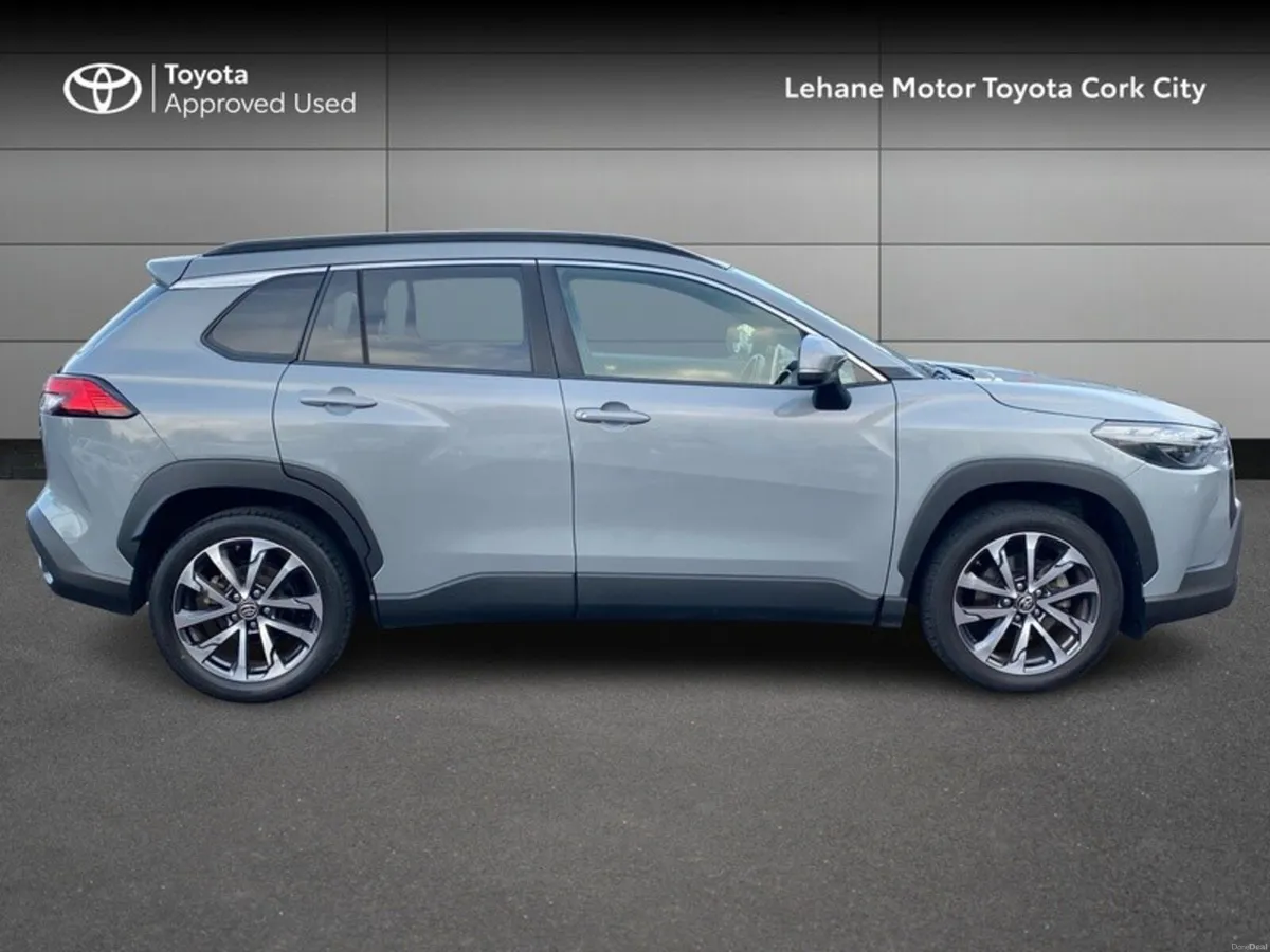 Toyota Corolla Cross CROSS LUNA SPORT 4DR A AUTO - Image 3