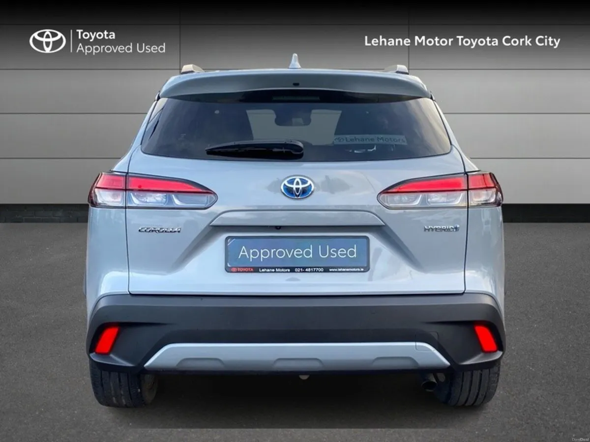 Toyota Corolla Cross CROSS LUNA SPORT 4DR A AUTO - Image 4