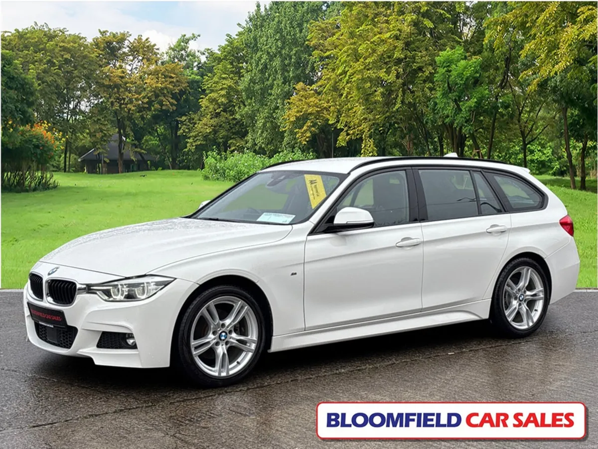 BMW 3-Series 320i MSPORT , AUTO // PRISTINE - Image 3