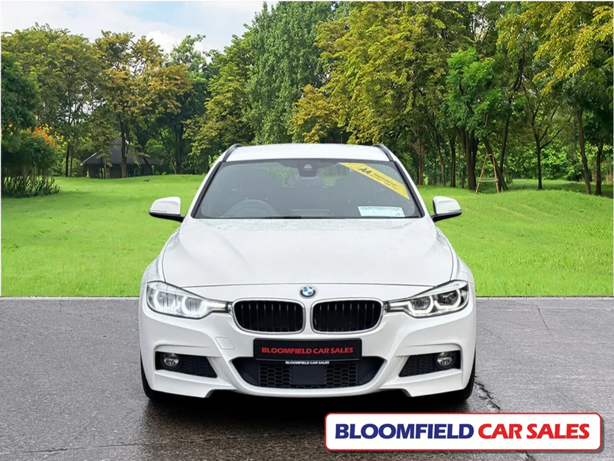 BMW 3-Series 320i MSPORT , AUTO // PRISTINE - Image 2