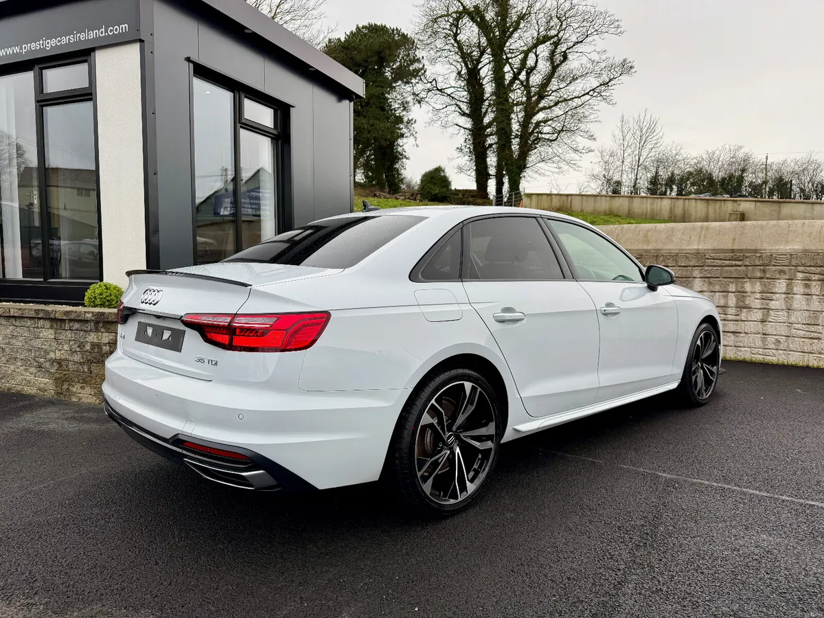 222 AUDI A4 2.0 35TDI SPORT AUTO,BLACK EDT STYLING - Image 6