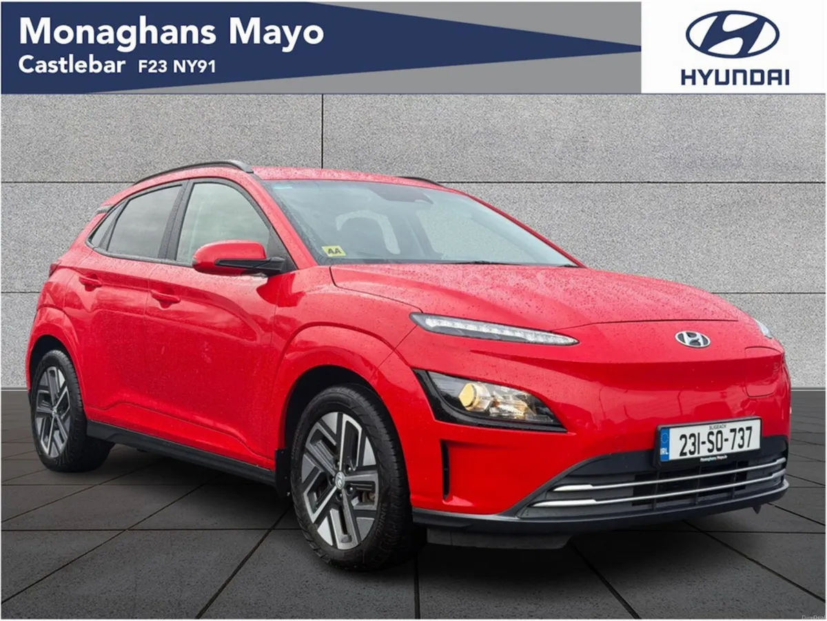 Hyundai KONA KAUAI PREMIUM 64KWH 5DR AUTO - Image 1
