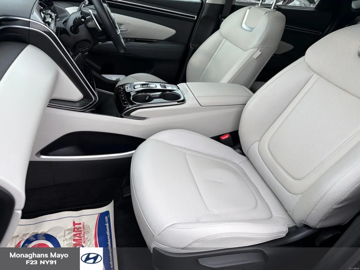 Hyundai Tucson EXECUTIVE PLUS 1.6 PETROL PLUG IN H - Image 4