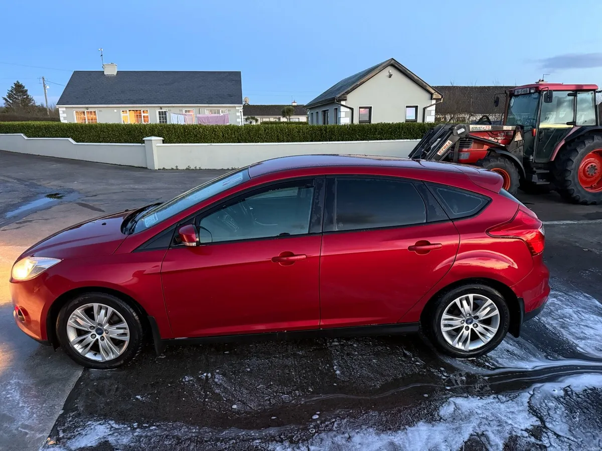 Ford focus - Image 2