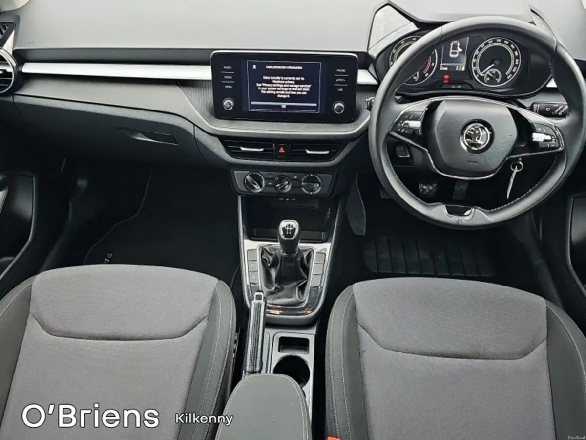 Skoda Fabia AMBITION 1.0 MBI 65 BHP 5DR *1 OWNER - - Image 2