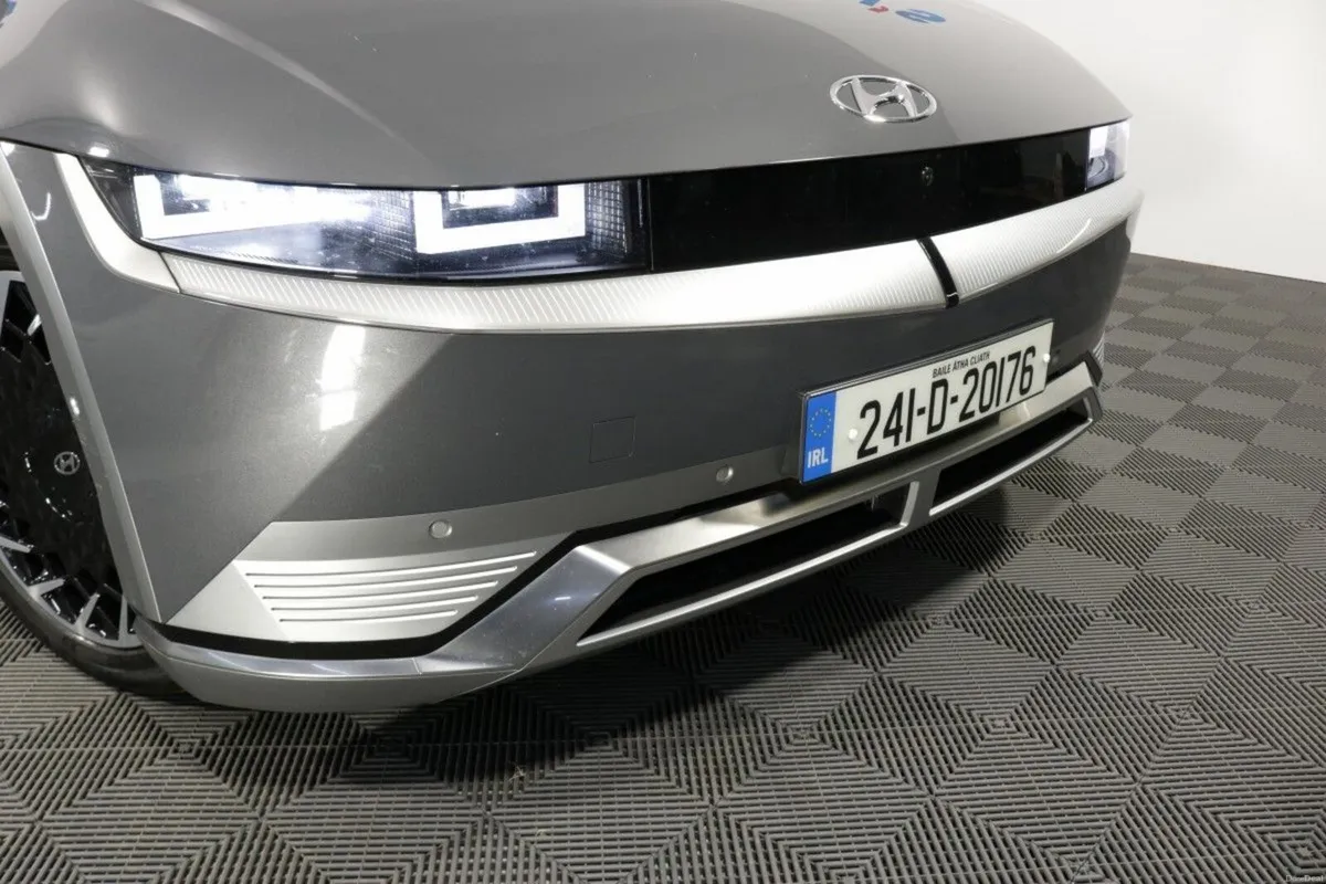 Hyundai IONIQ 5 PLATINUM 77 KwH TOP SPEC EV - Image 3