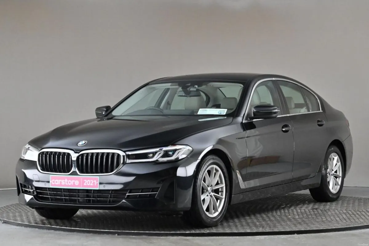 BMW 5-Series 520D 5SSA **BEIGE LEATHER** - Image 3