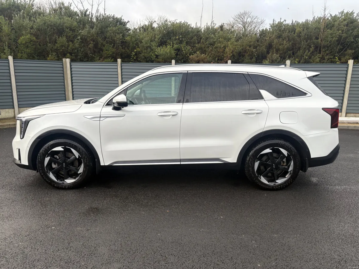 Kia Sorento 2025 - Image 6