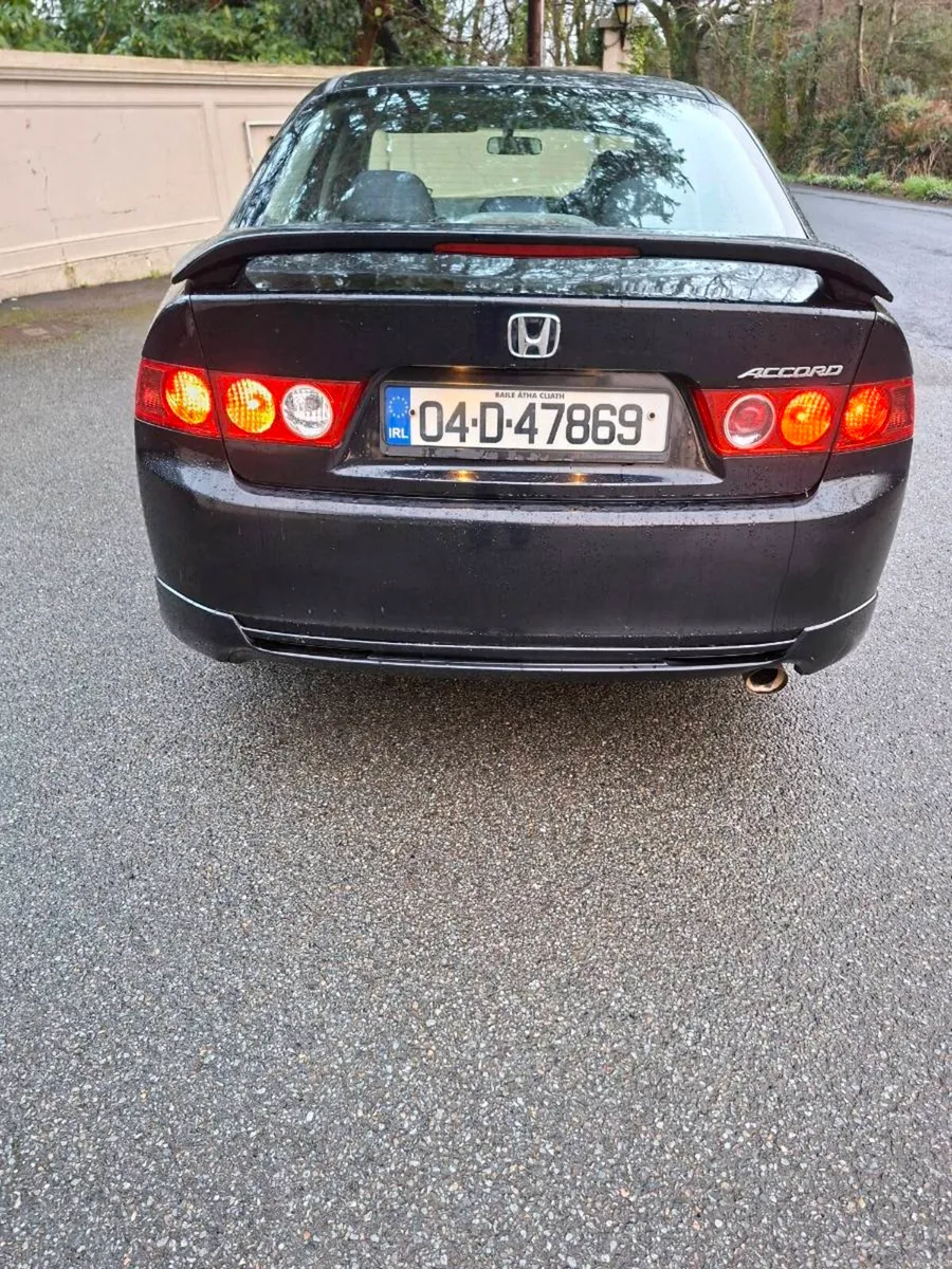 Honda accord - Image 2