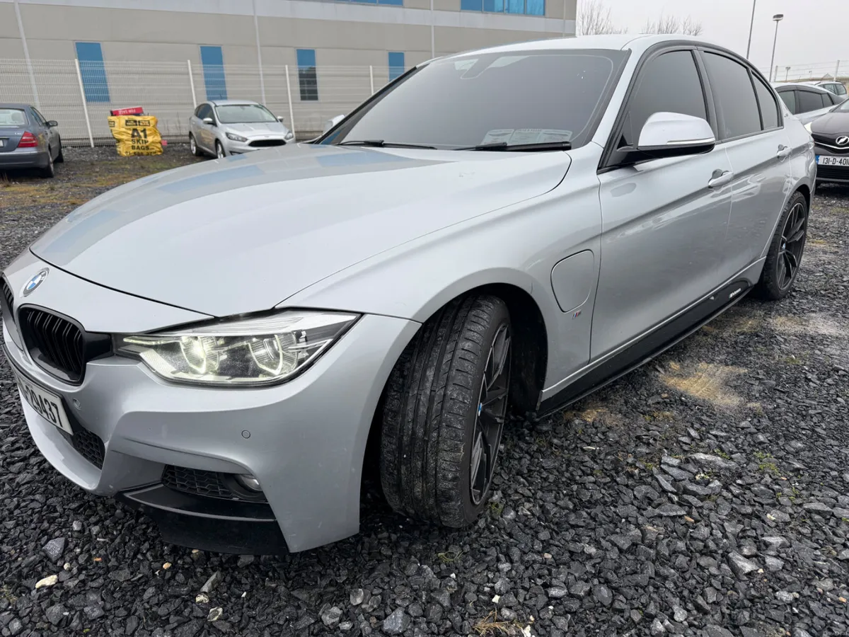 2017 BMW 3-Series 330e - Image 2