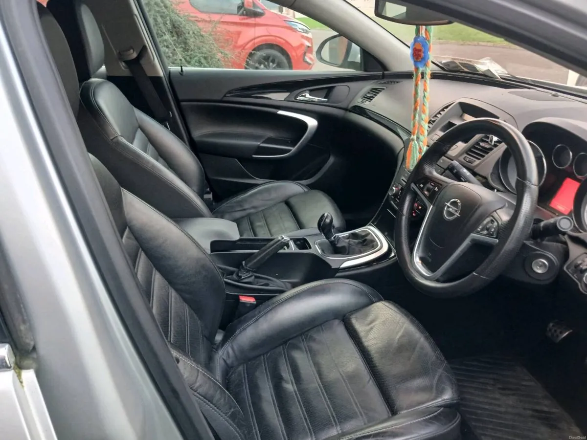 Opel Insignia SRI CDTI 2.0L - Image 4