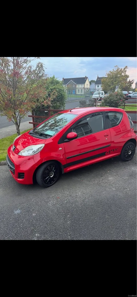 Peugeot 107 2010 - Image 1