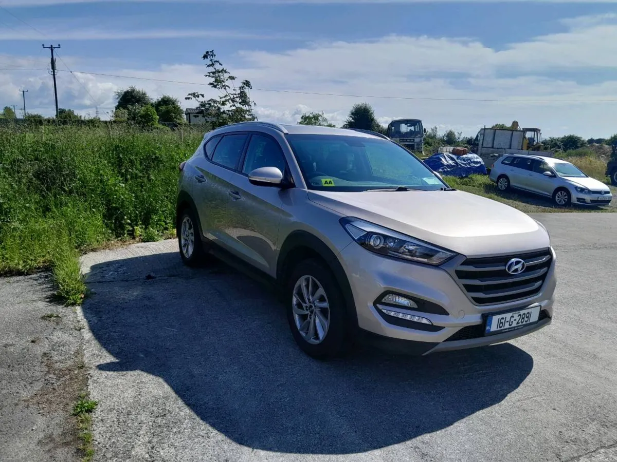 Hyundai Tucson 2016 *Well maintained* - Image 1