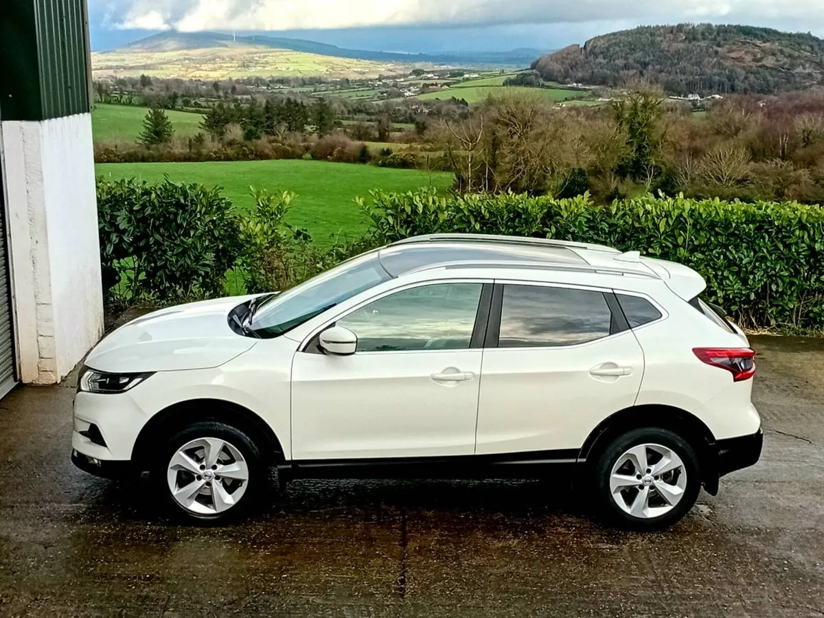172 NISSAN QASHQAI ☆€13, 495☆ ONLY 140KMS ☆ - Image 3