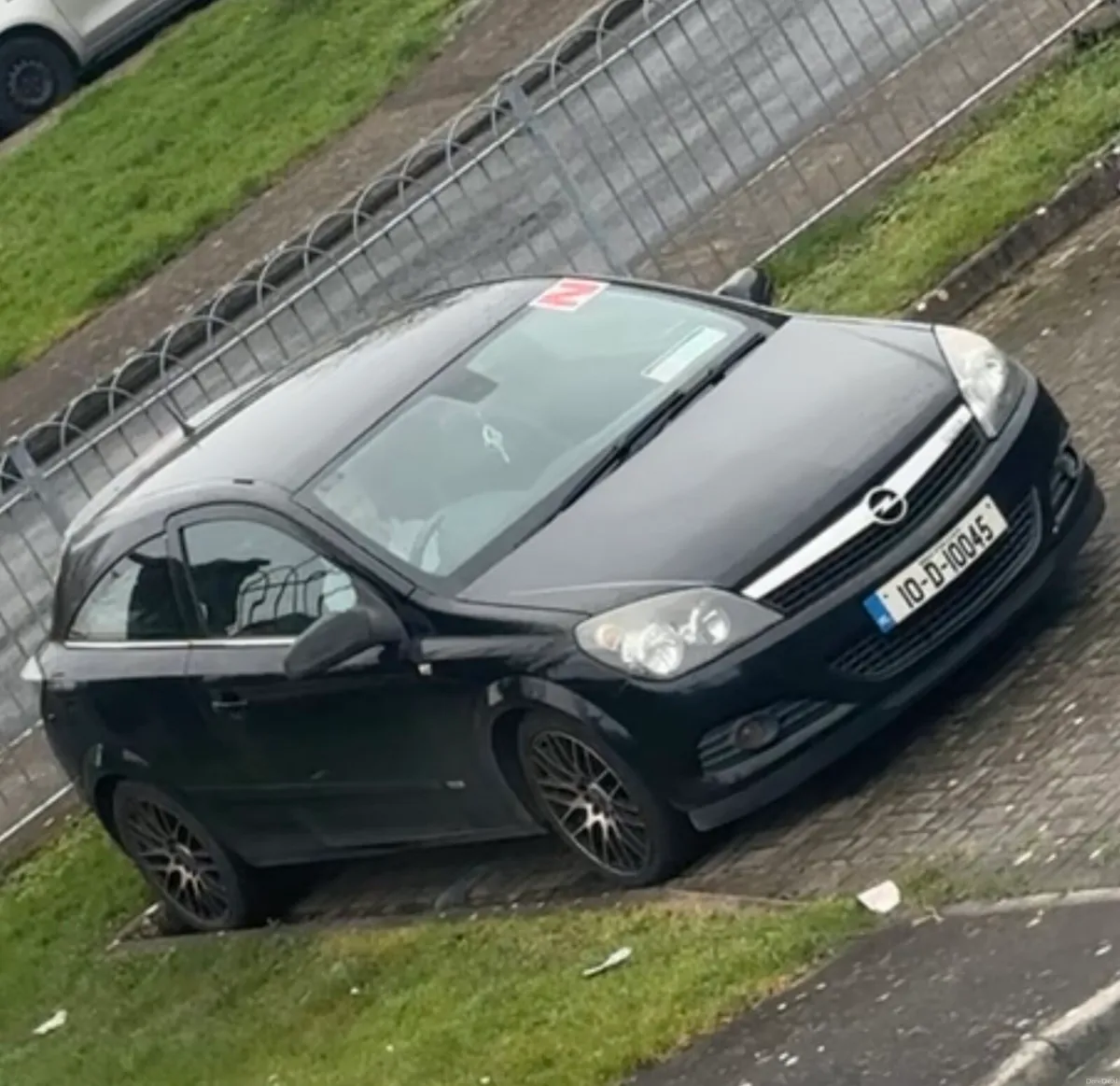 Opel Astra 1.4 GTC Sport - Image 1