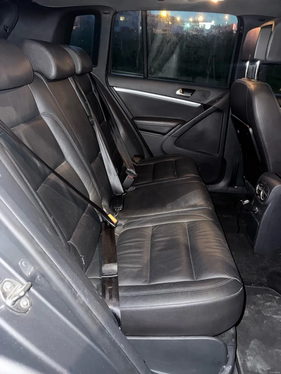 Volkswagen Tiguan R-Line - Image 3
