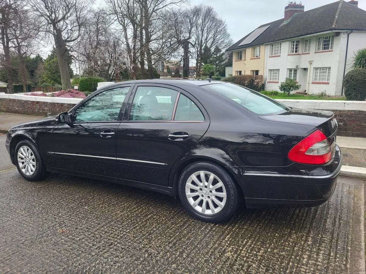 Mercedes E Class | Only 120,000m | 'AS NEW' - Image 4