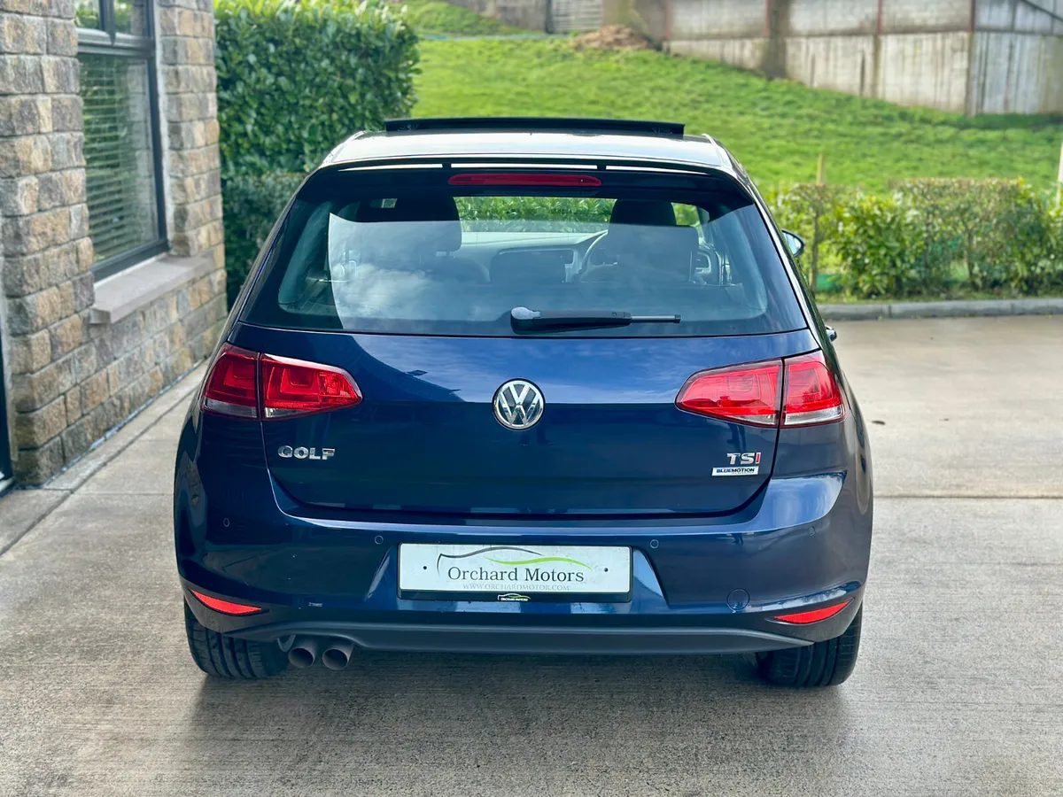 Volkswagen Golf 2014, 1.4tsi, sunroof model - Image 4