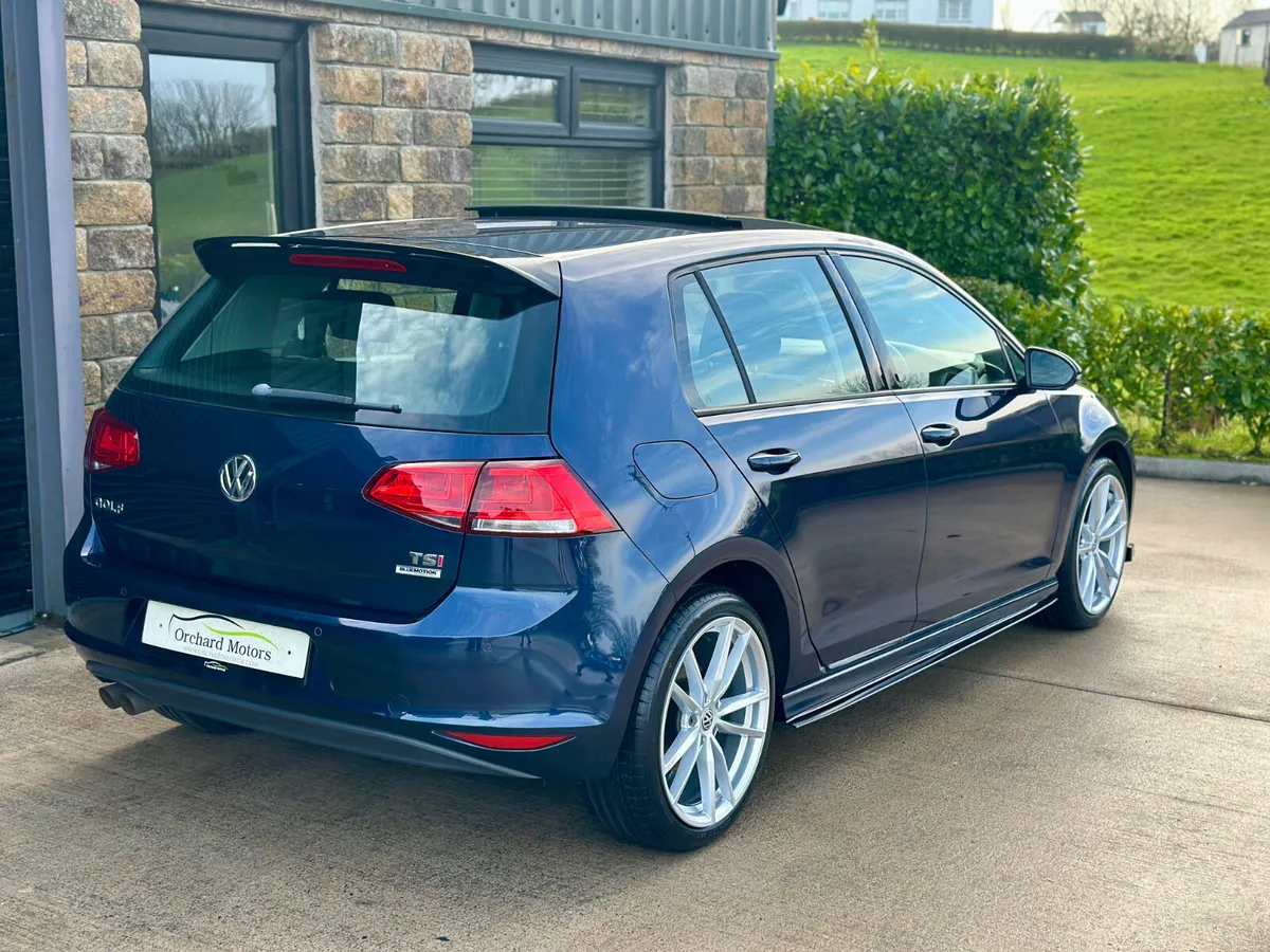 Volkswagen Golf 2014, 1.4tsi, sunroof model - Image 3