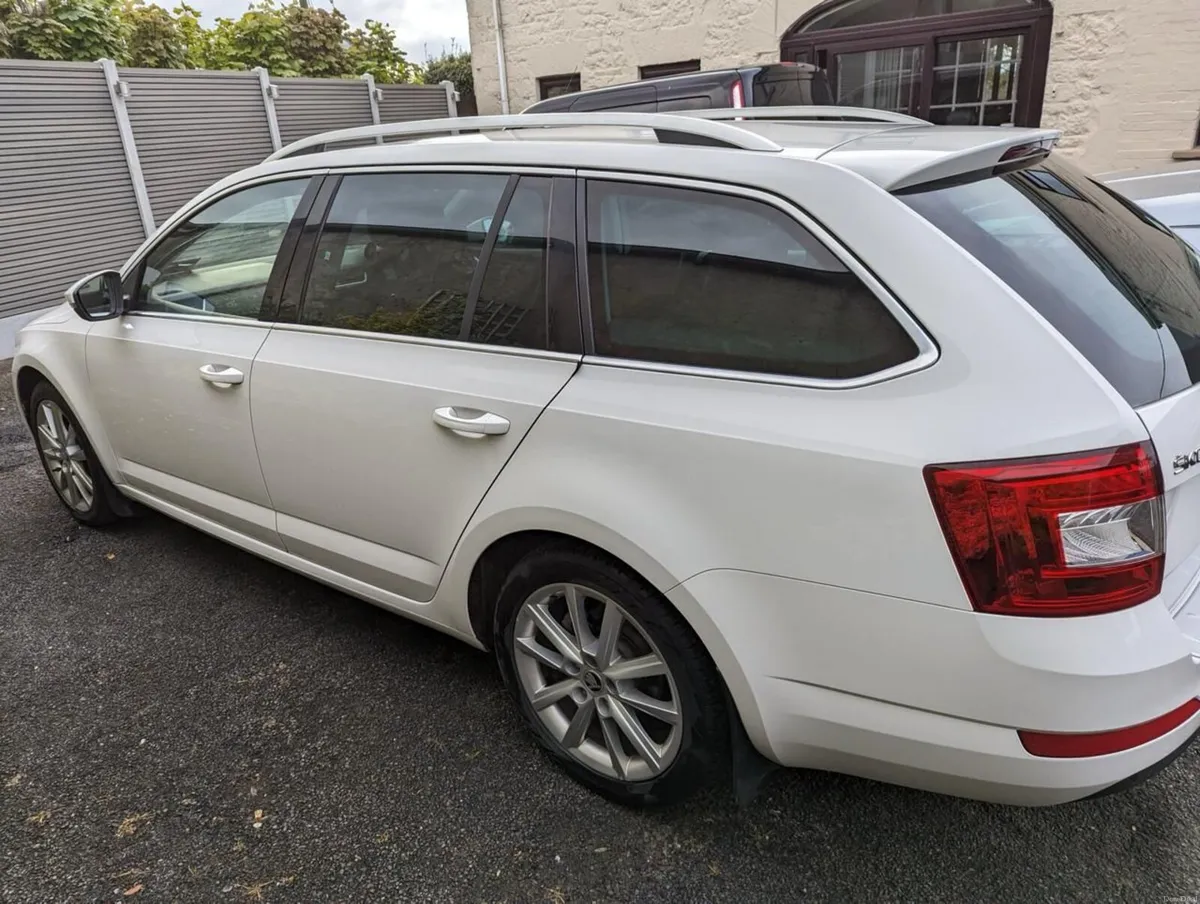 Skoda Octavia 2016 - Image 4