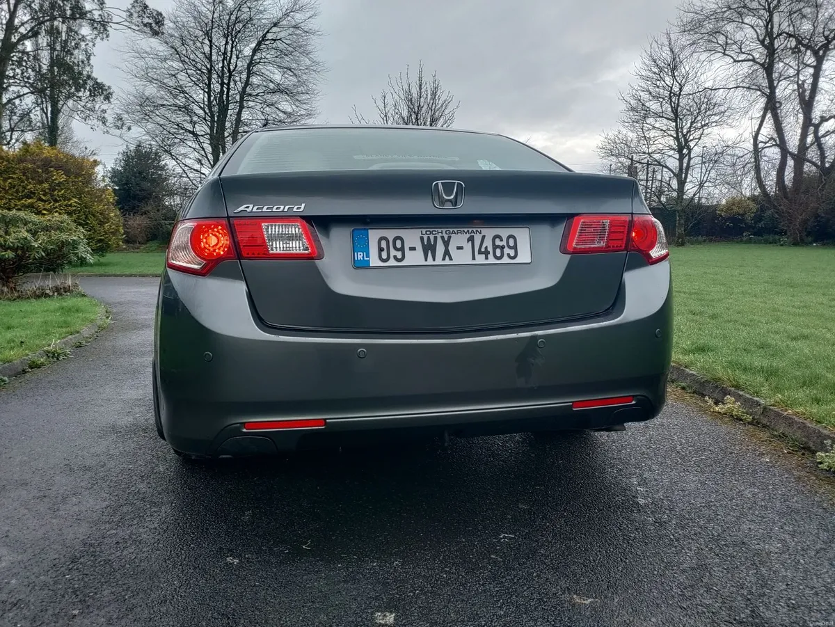 Honda Accord - Image 4