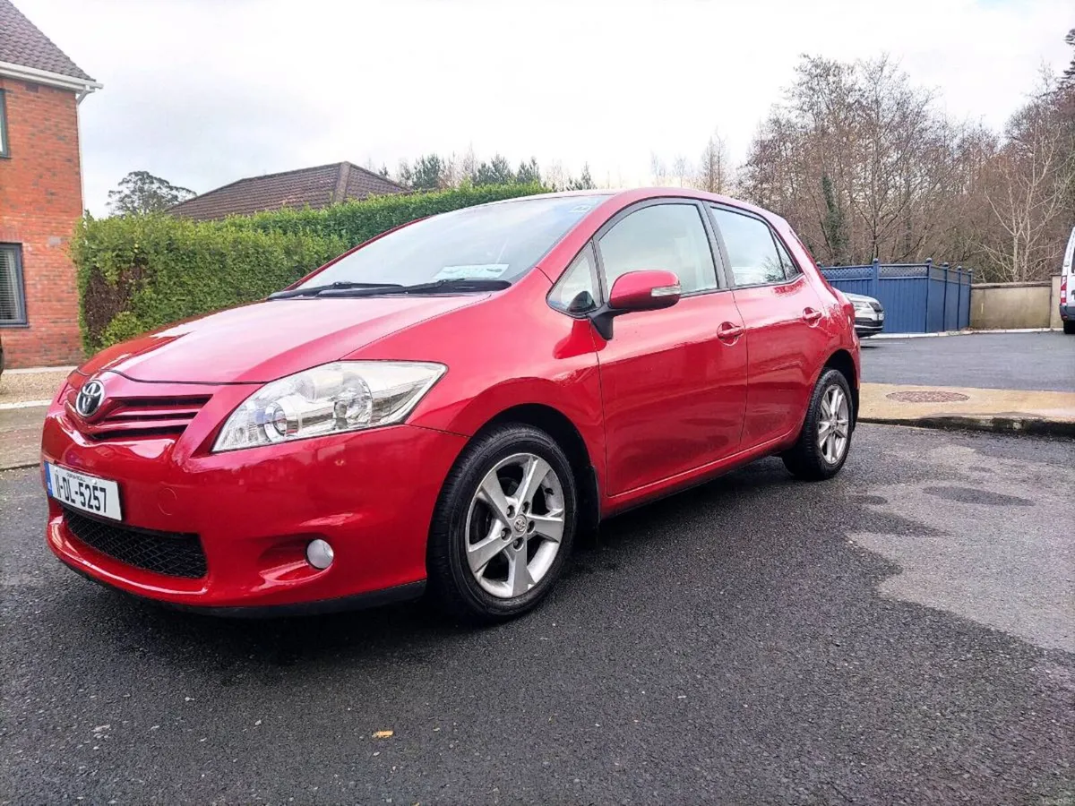 Toyota Auris 1.3 Petrol - Image 2