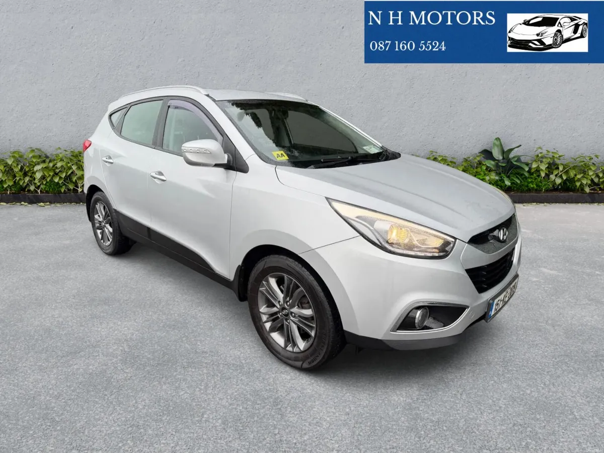Hyundai ix35 EXECUTIVE 2015 MINT CONDITION - Image 1