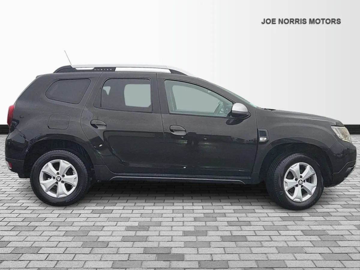 Dacia Duster COMFORT BLUE DCI 115 MY 4DR - Image 4