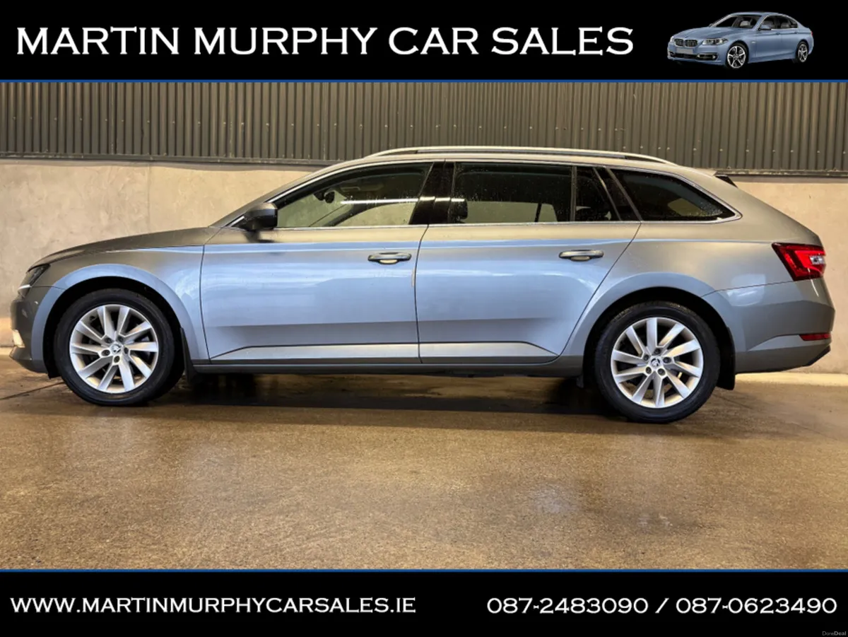 Skoda Superb 1.6 TDI 120 BHP COMBI STYLE * LOW KMS - Image 3