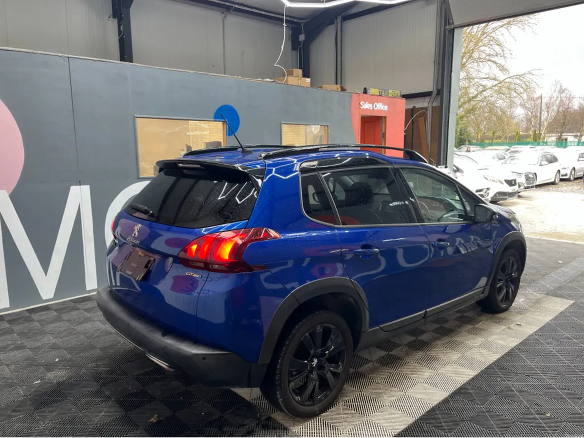 Peugeot 2008 2019 PEUGEOT 2008 GT LINE BLACK PACK - Image 2