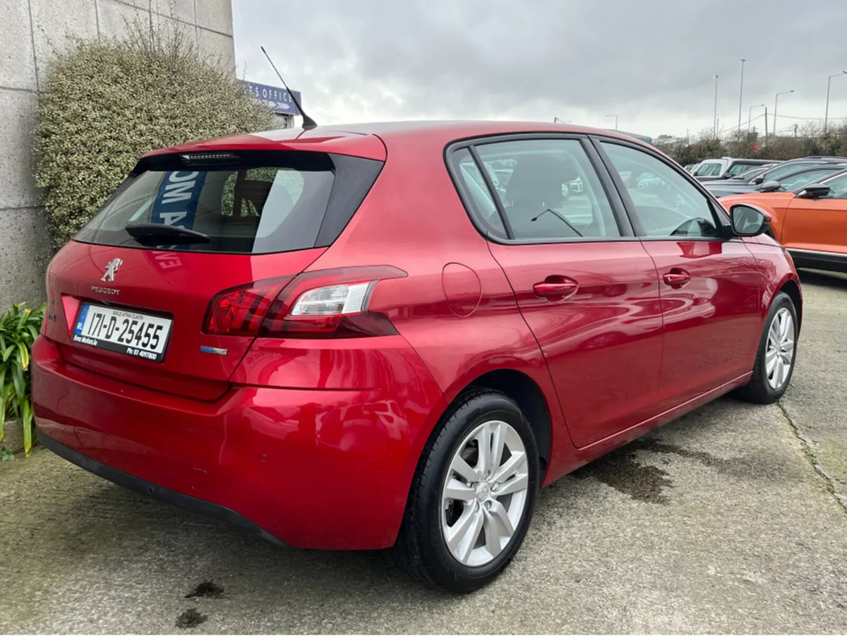 Peugeot 308 ACTIVE 1.2 PETROL //REVERSE CAMERA//LO - Image 4