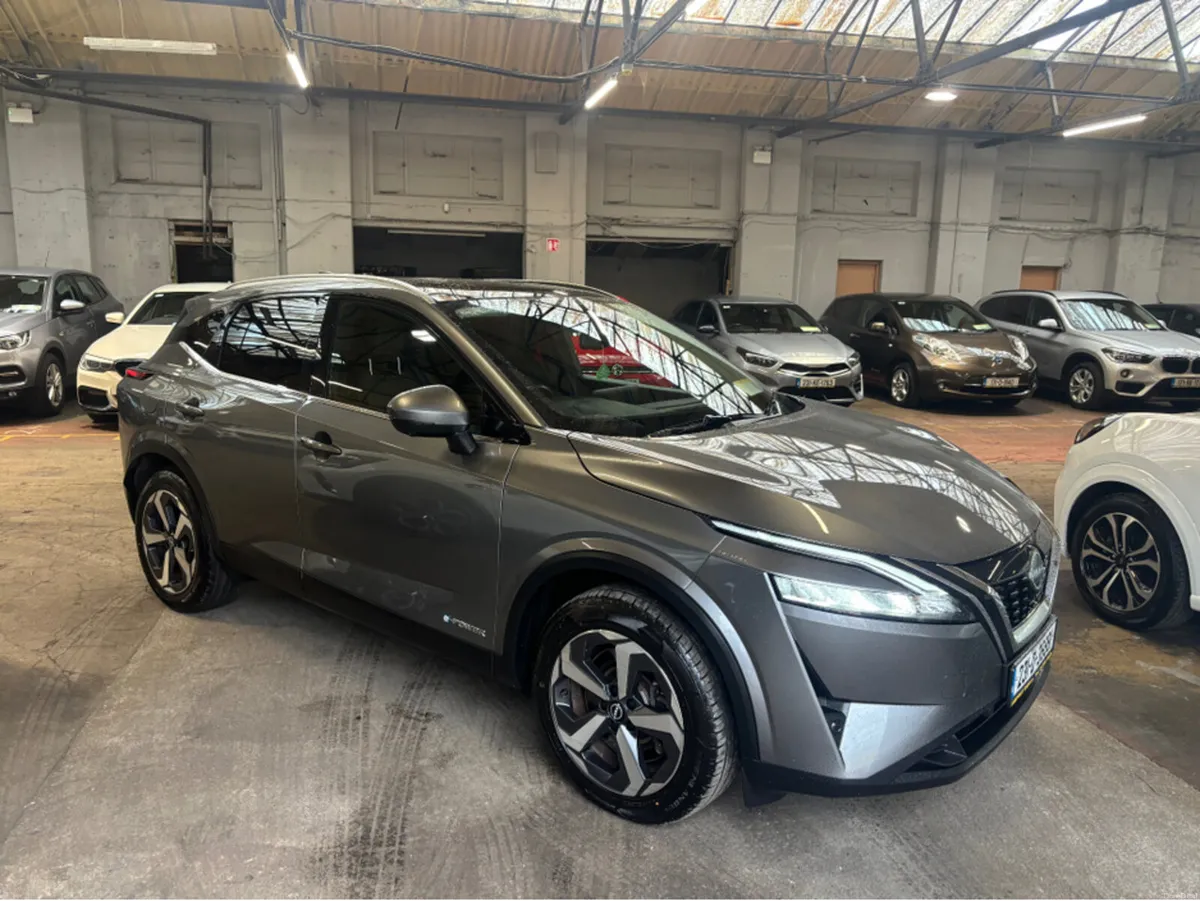 Nissan Qashqai EPOWER SV PREMIUM GR R RR 4DR AUTO - Image 1
