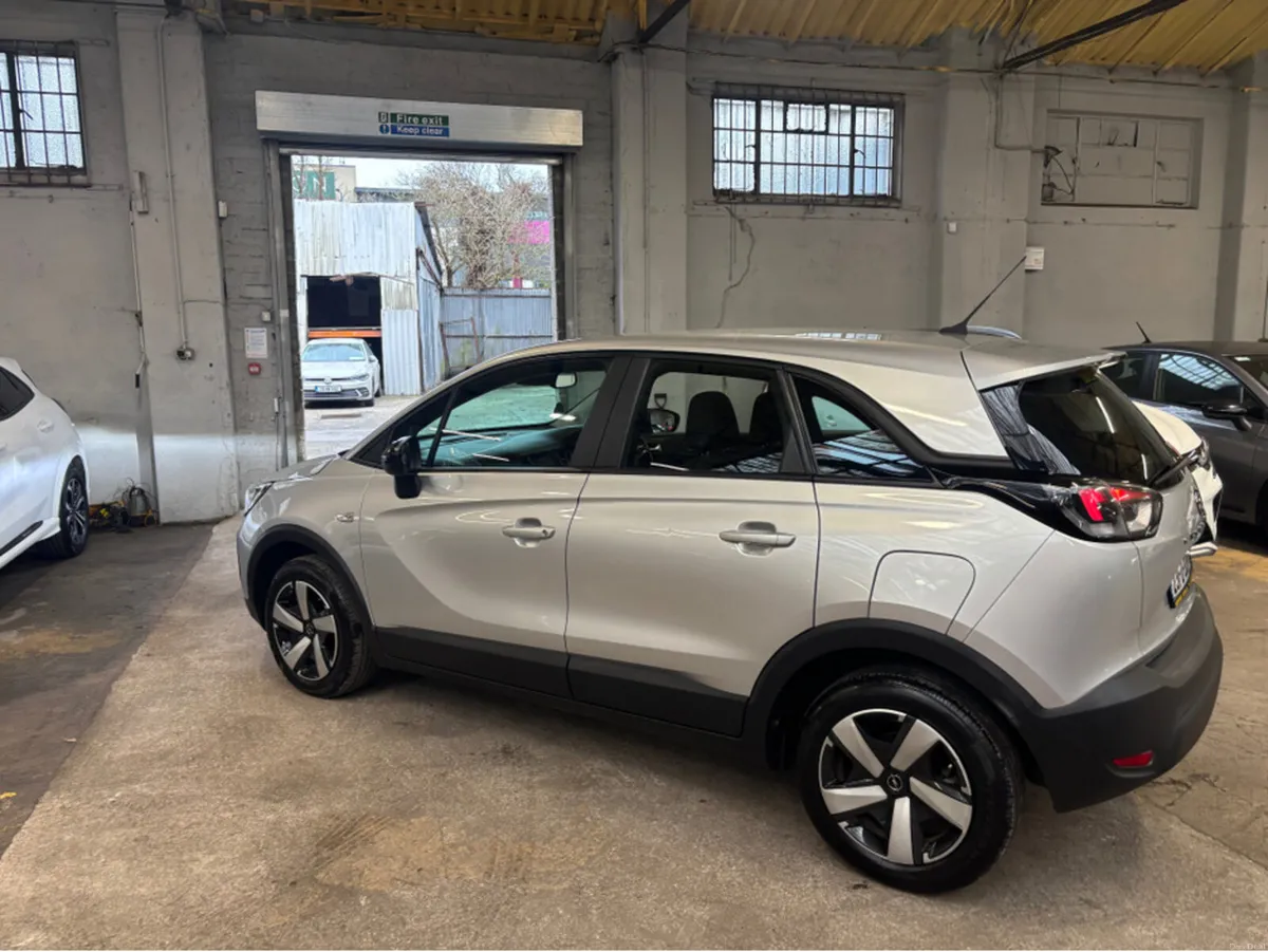 Opel Crossland X SC-1.5 110PS-DIE-6SP 5DR - Image 2