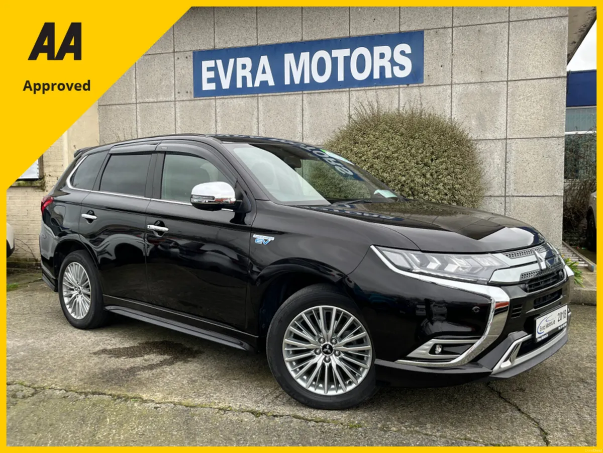 Mitsubishi Outlander G PREMIUM HYBRID PLUG IN 2.4 - Image 2