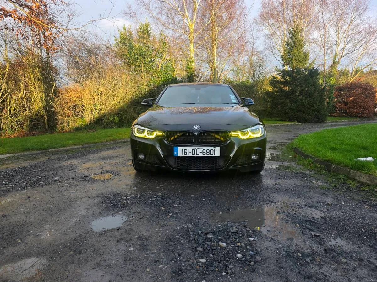 BMW 330E 2016 - Image 3