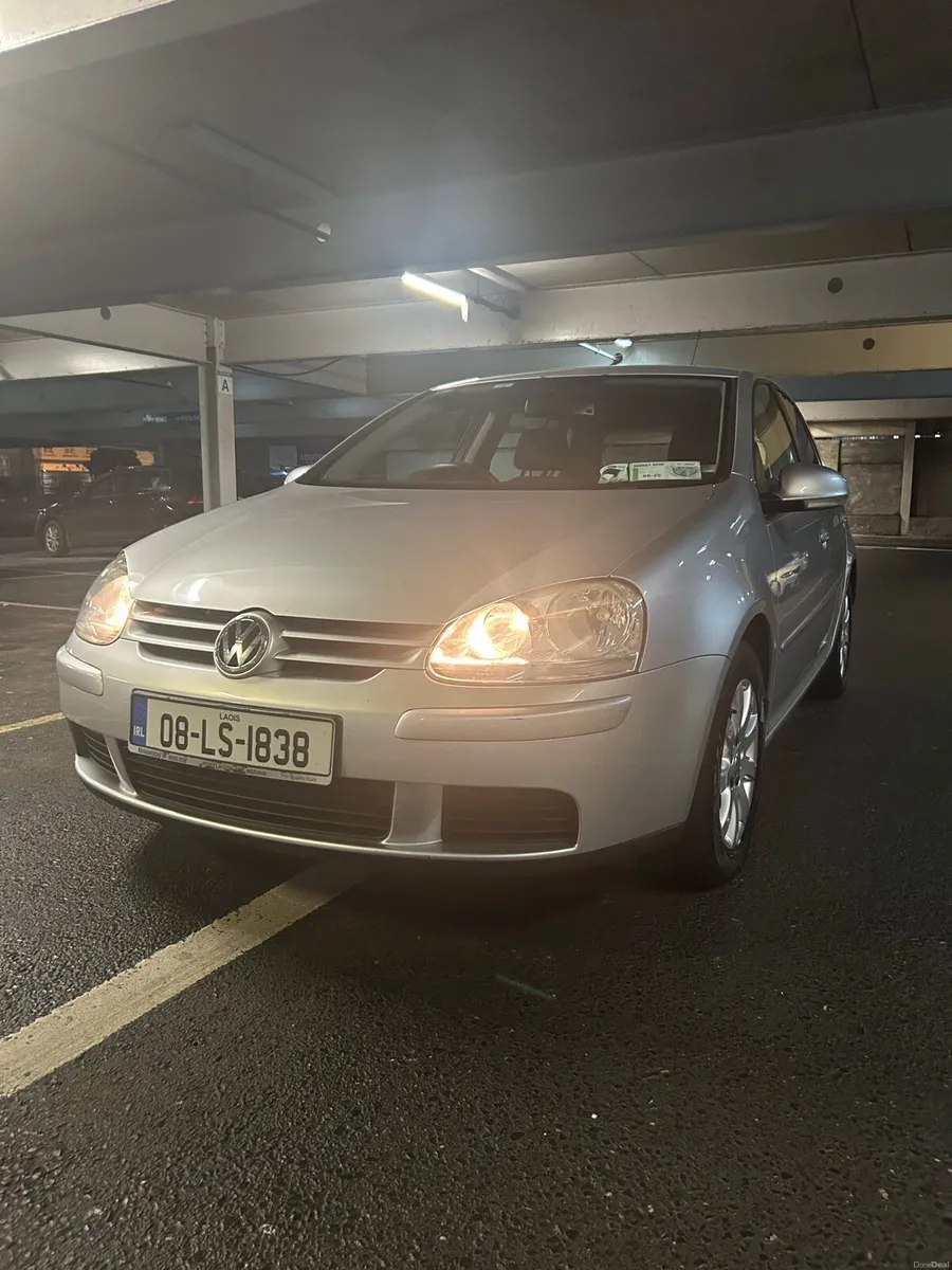 2008 Volkswagen Golf - Image 3