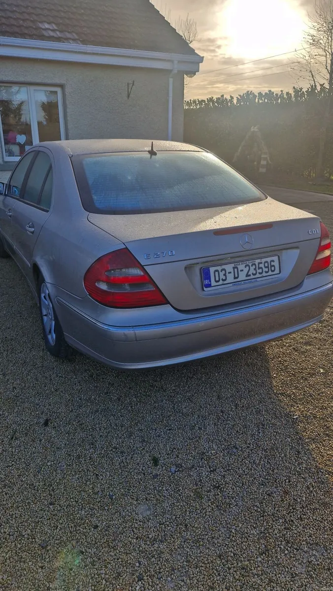 Mercedes-Benz E-Class 2003 - Image 1