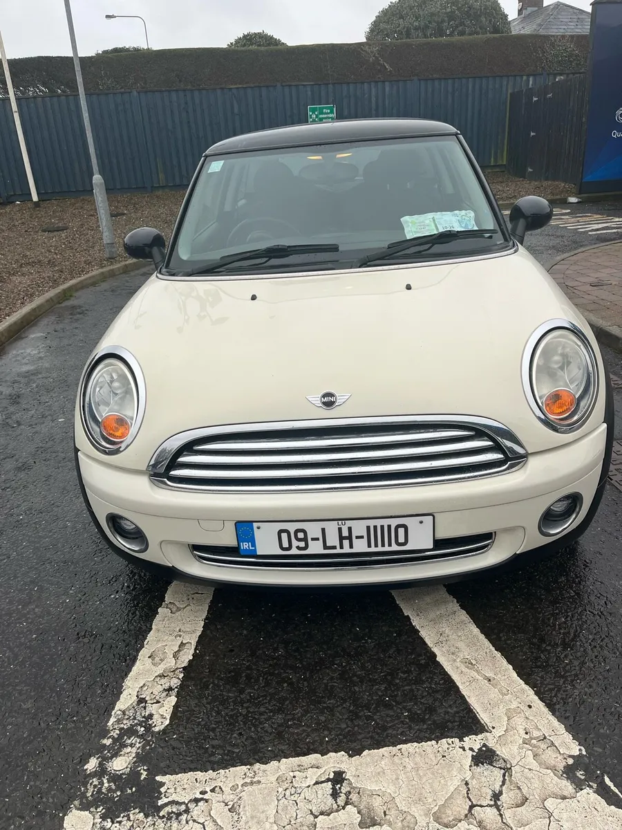Mini Cooper, petrol, 1 owner, only 42k miles! - Image 1