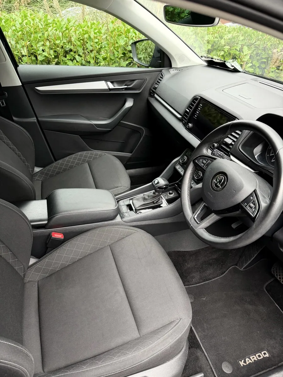 Skoda Karoq 1.5 TSI SE DSG AUTOMATIC 150BHP - Image 2