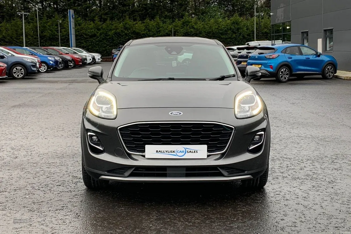 Ford Puma 1.0T 125PS Titanium in Magnetic Grey wit - Image 4