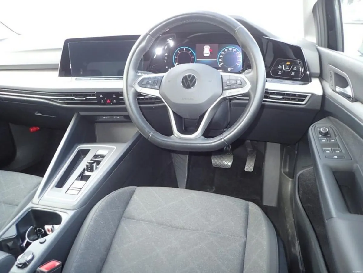 Volkswagen Golf 222 ACTIVE ADVANCE - Image 4