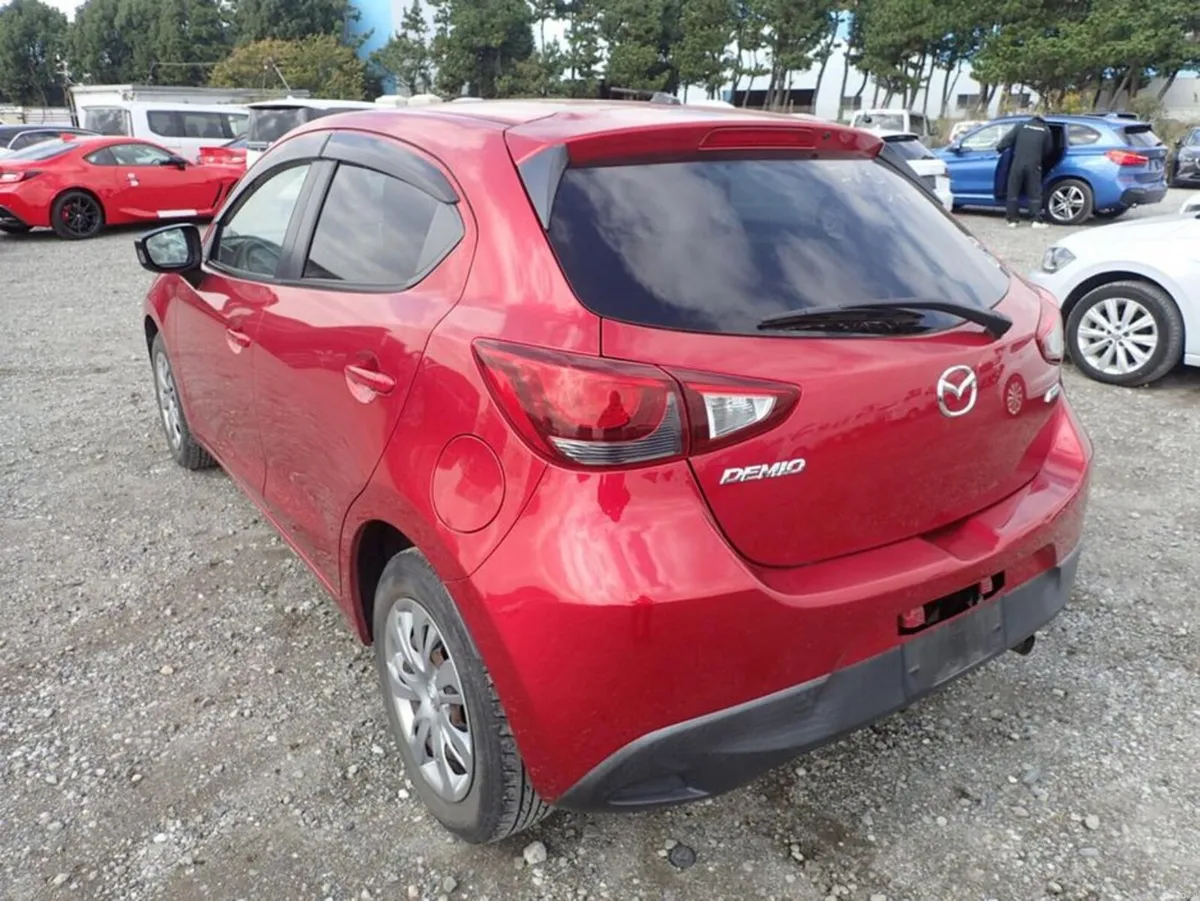 Mazda Demio 13S - Image 4
