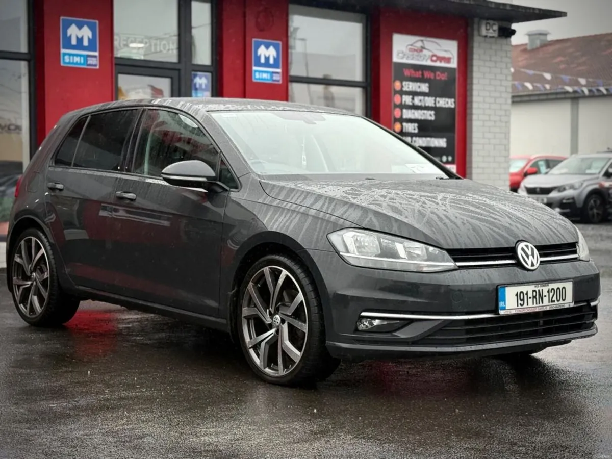 Volkswagen Golf 1.6 TDI Match 115PS 5DR // SAME DA - Image 3