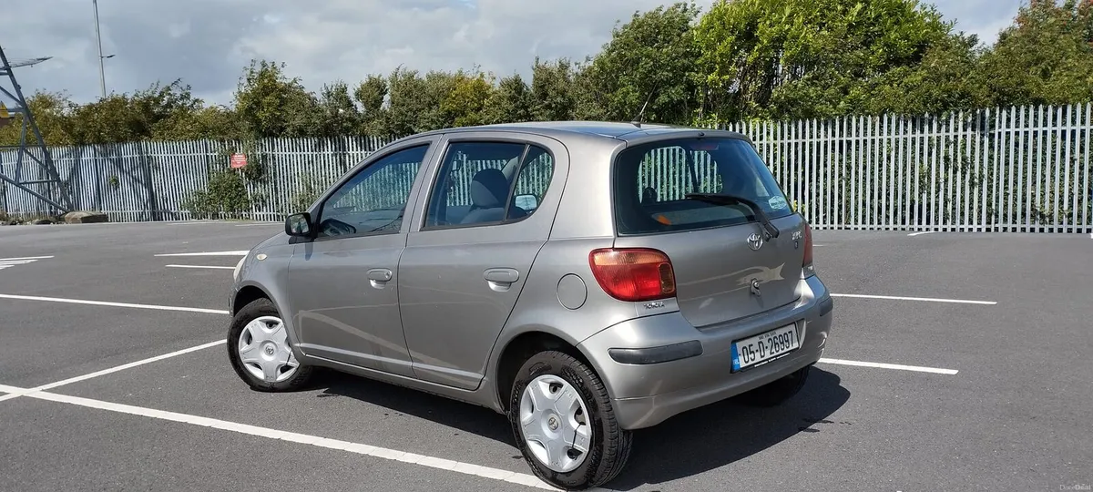 TOYOTA YARIS 2005 1.0cc - Image 4