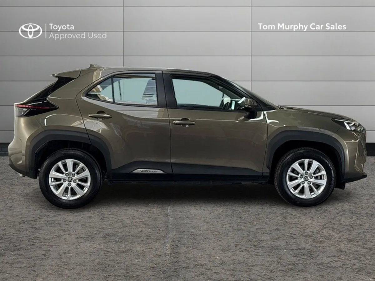 Toyota Yaris Cross LUNA 4DR AUTO - Image 3