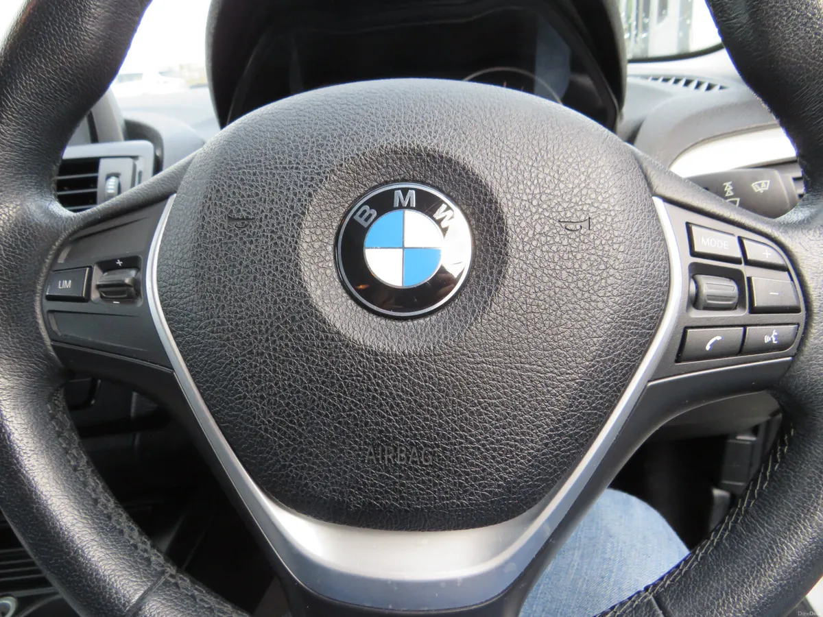 BMW 1-Series 2014 DIESEL AUTOMATIC 5DR SILVER - Image 2